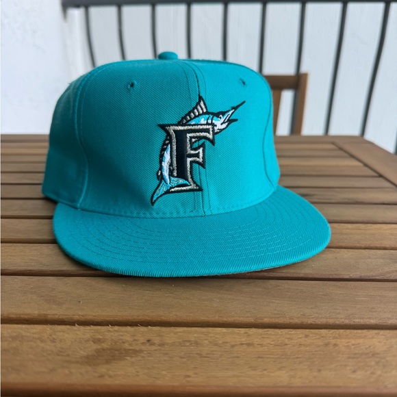 Vintage Florida Marlins 59Fifty Cap - Picture 1 of 4